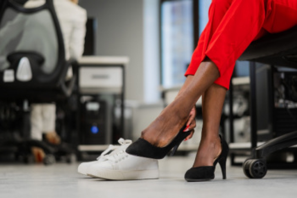 The Impact of High Heels on Foot Arches and Overall Alignment