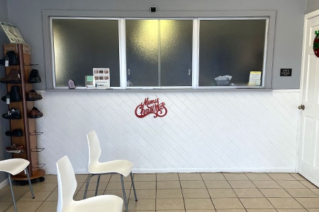 Foot Doctor in Metairie, LA 70003